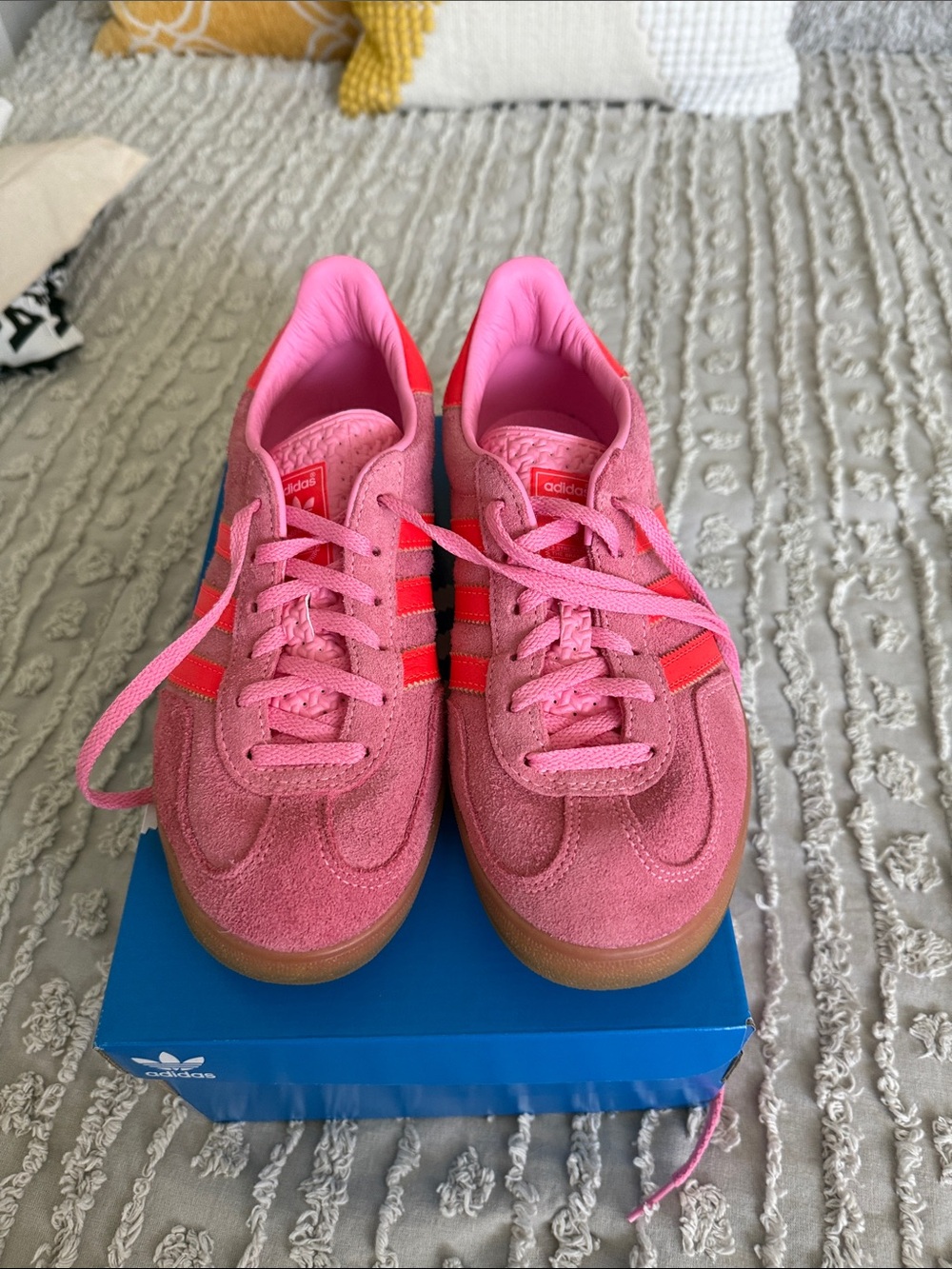 Adidas Gazelle Pink Suede Sneakers with Coral Stripes - Size 7 Women - Picture 2 of 7
